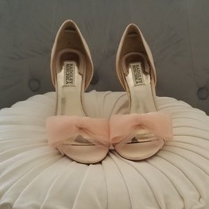Badgley Mischka heels
